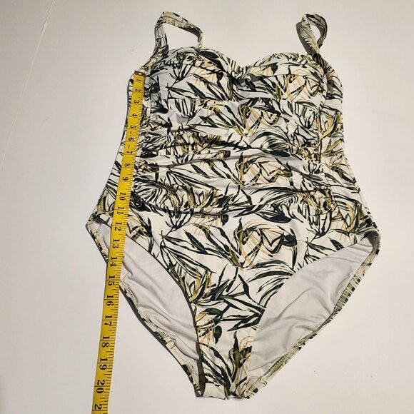Niptuck swim sz 10 women multi fit cup swimsuit tropical print Nip Tuck - Picture 8 of 10